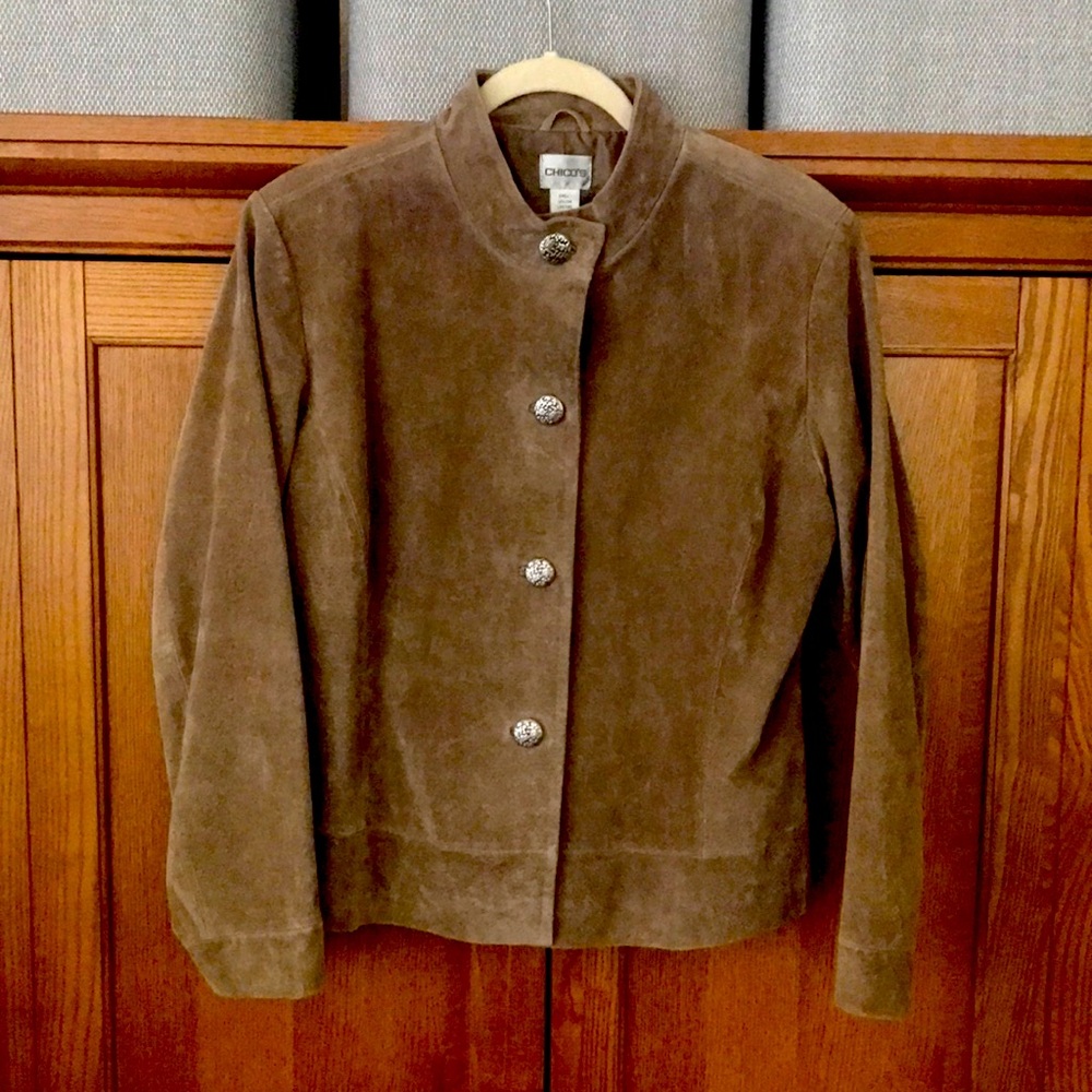Beautiful taupe suede jacket. Fully lined, non-smoking home. Chico’s size 2
